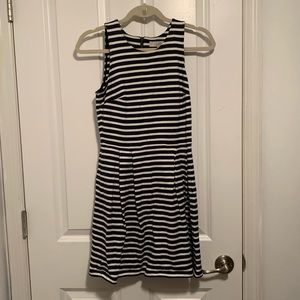 Loft size 2 navy striped dress